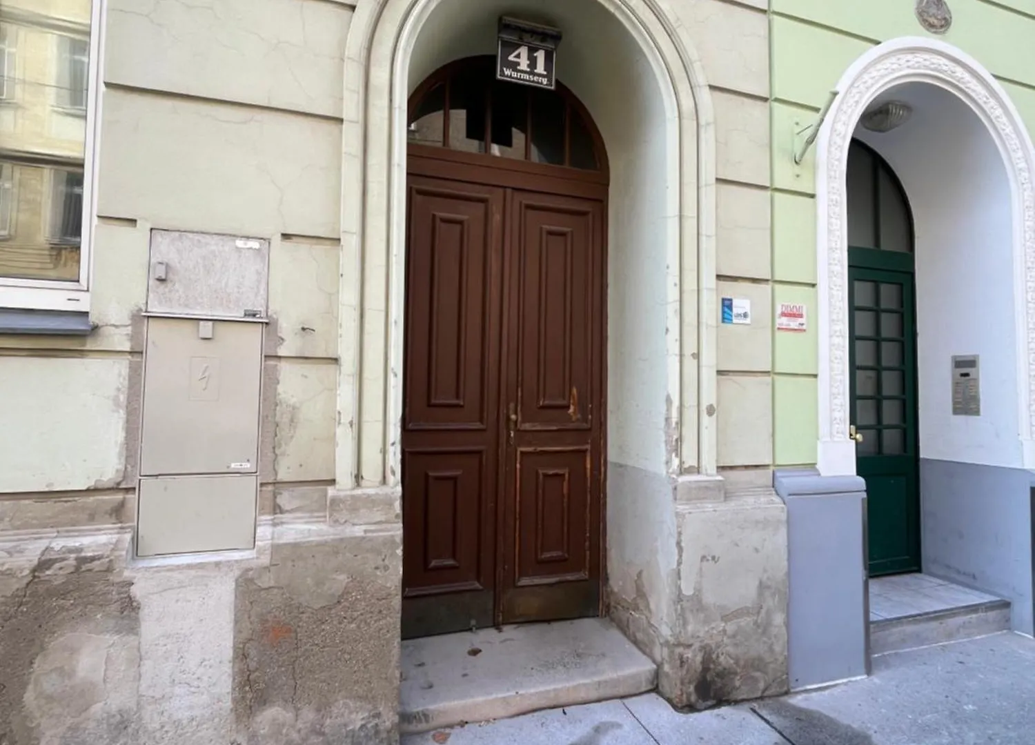 Cozy Two-Bedroom Apartment Near Metro Vienna Austria