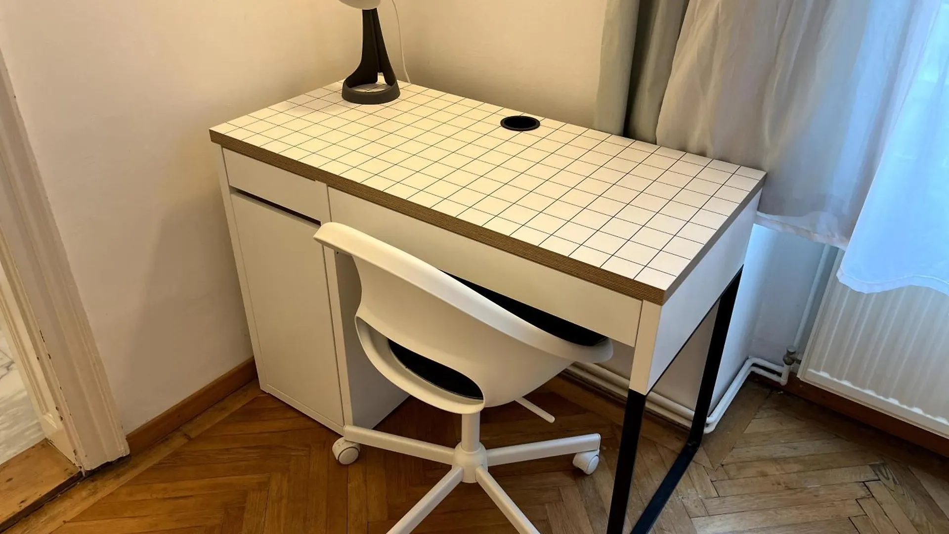 וינה Cozy Two-Bedroom Apartment Near Metro